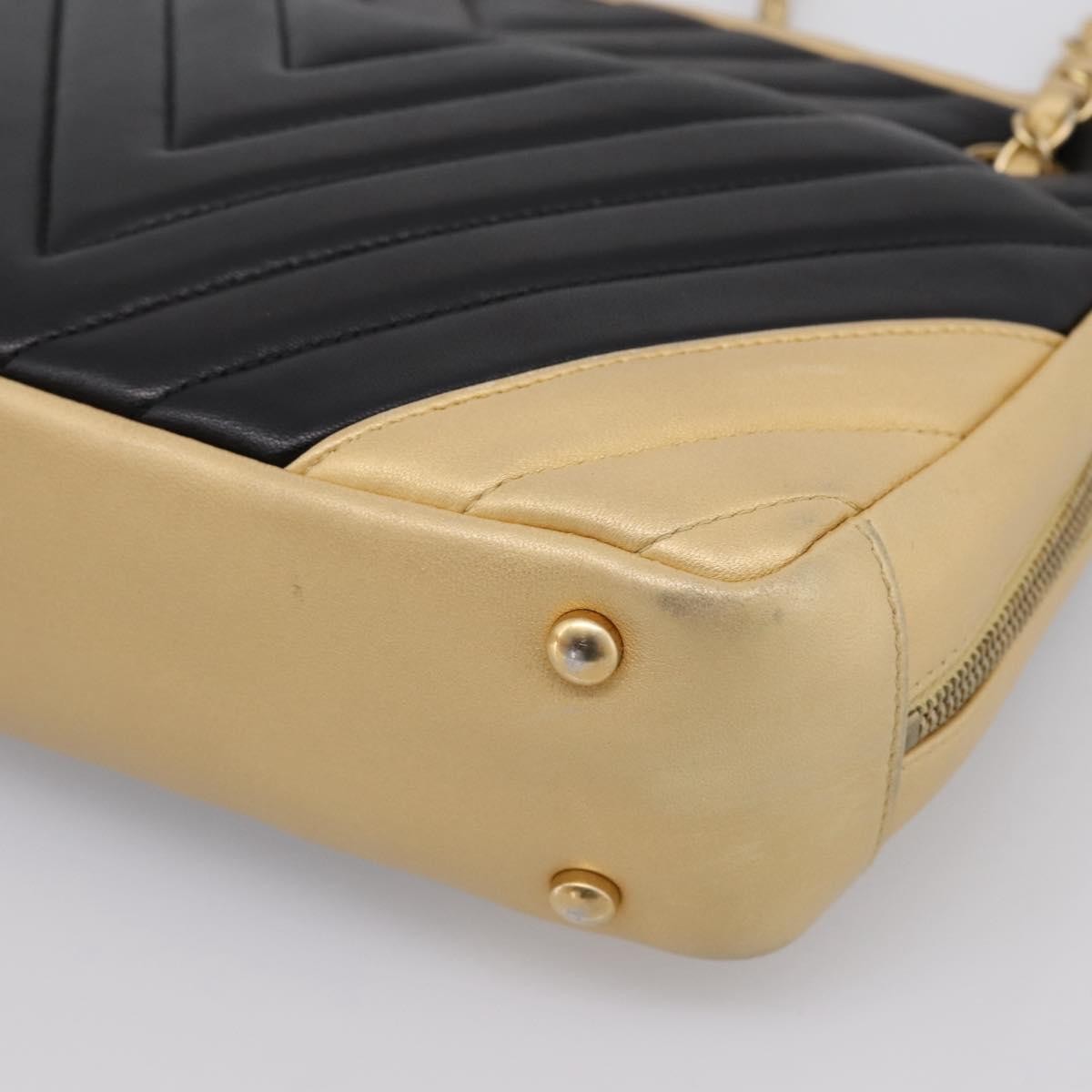 Chanel Camera Chevron Lambskin, Beige, Leather, Shoulder Bag