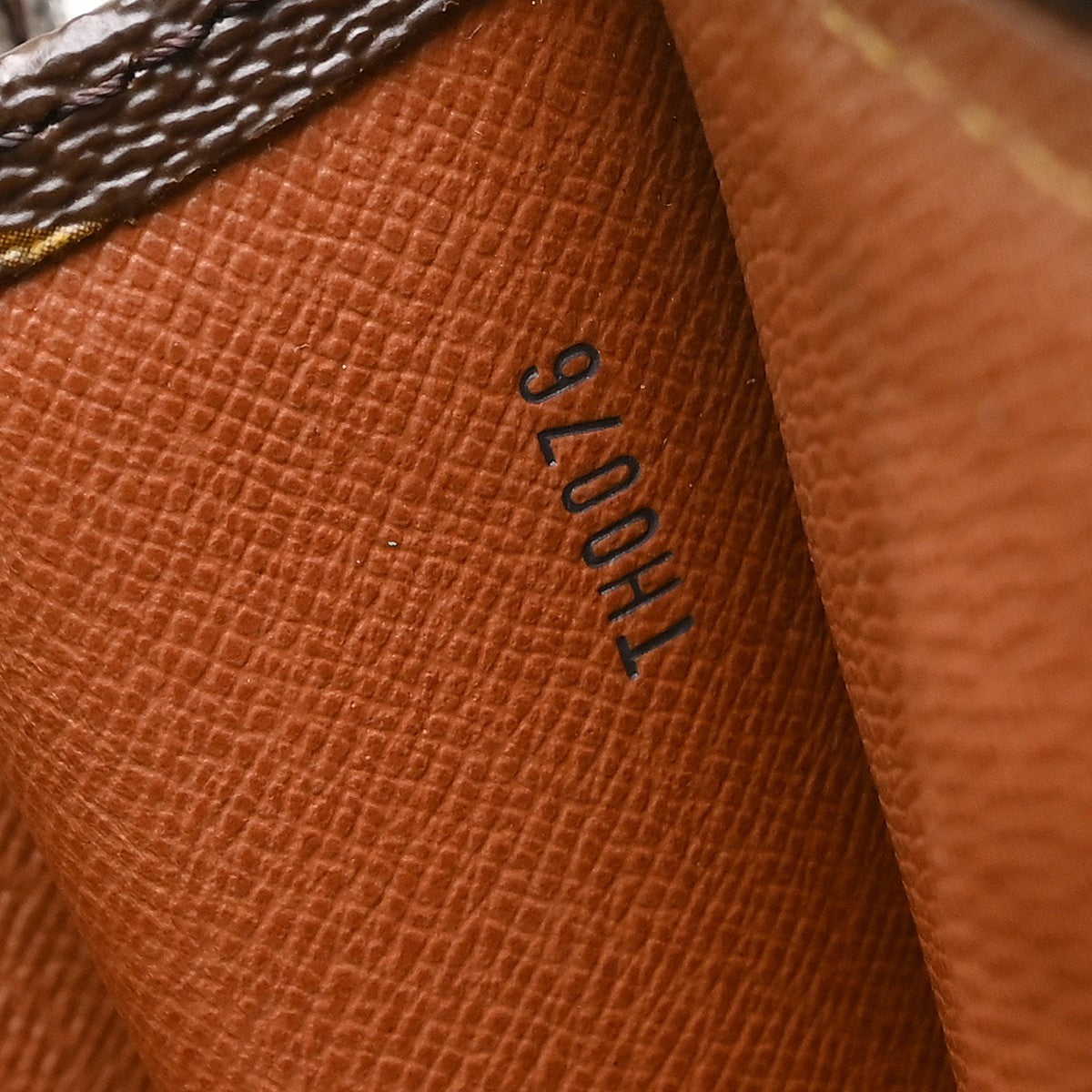 Louis Vuitton Poche Documents Monogram Canvas, Brown, Canvas, Briefcase