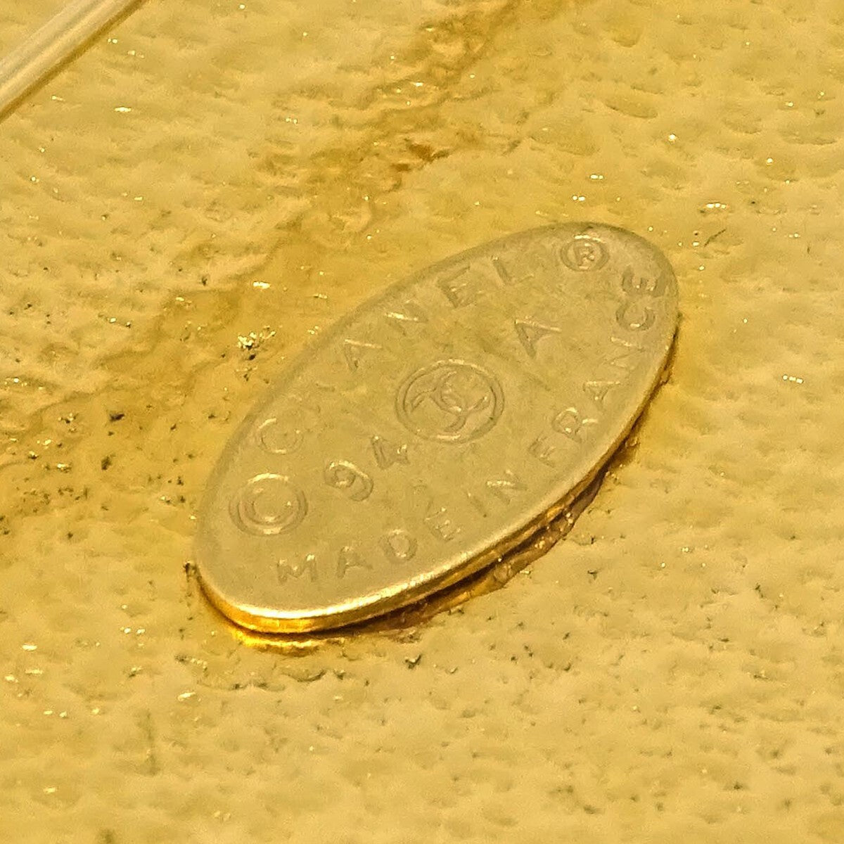 Chanel Vintage Round CC Sun Metal, Gold, Gold Plated, Brooch