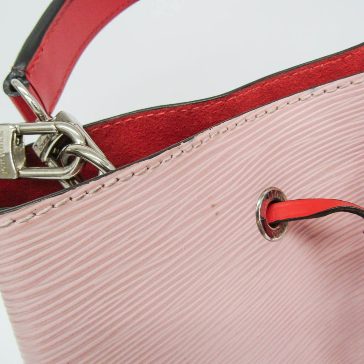 Louis Vuitton NeoNoe Epi Leather, Pink, Leather, Handbag
