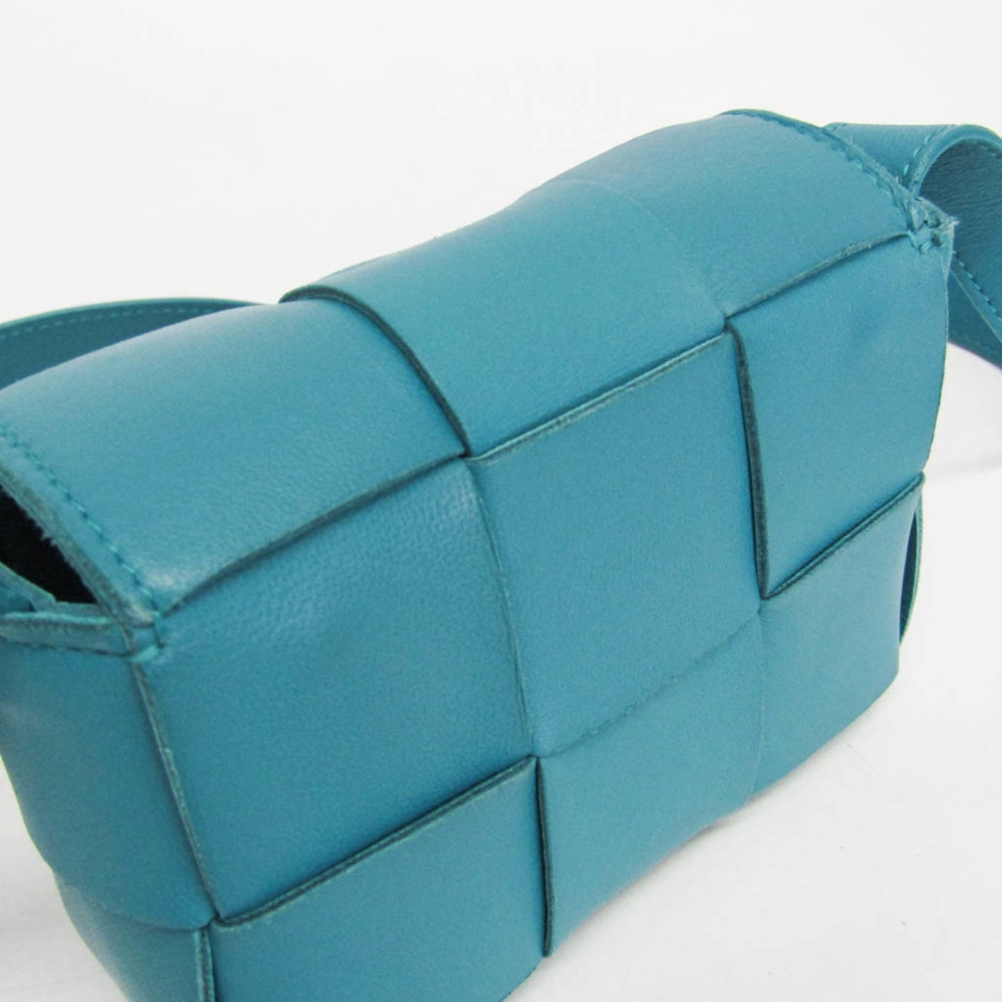 Bottega Veneta Cassette Maxi Intrecciato Leather, Blue, Leather, Clutch