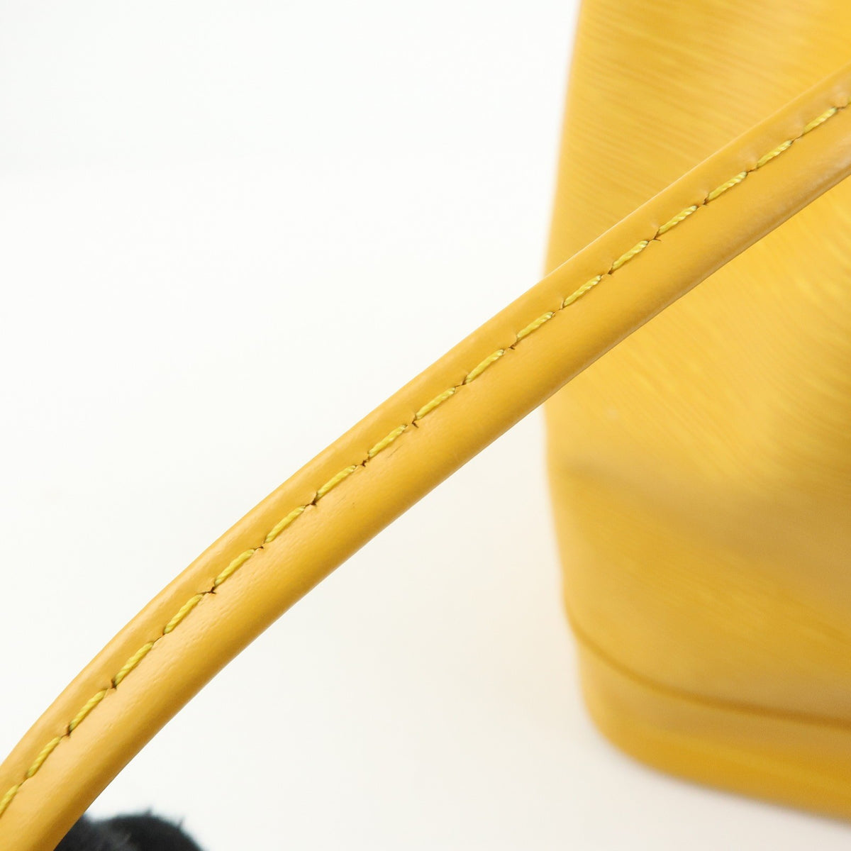 Louis Vuitton Noe Epi Leather, Yellow, Leather, Shoulder Bag
