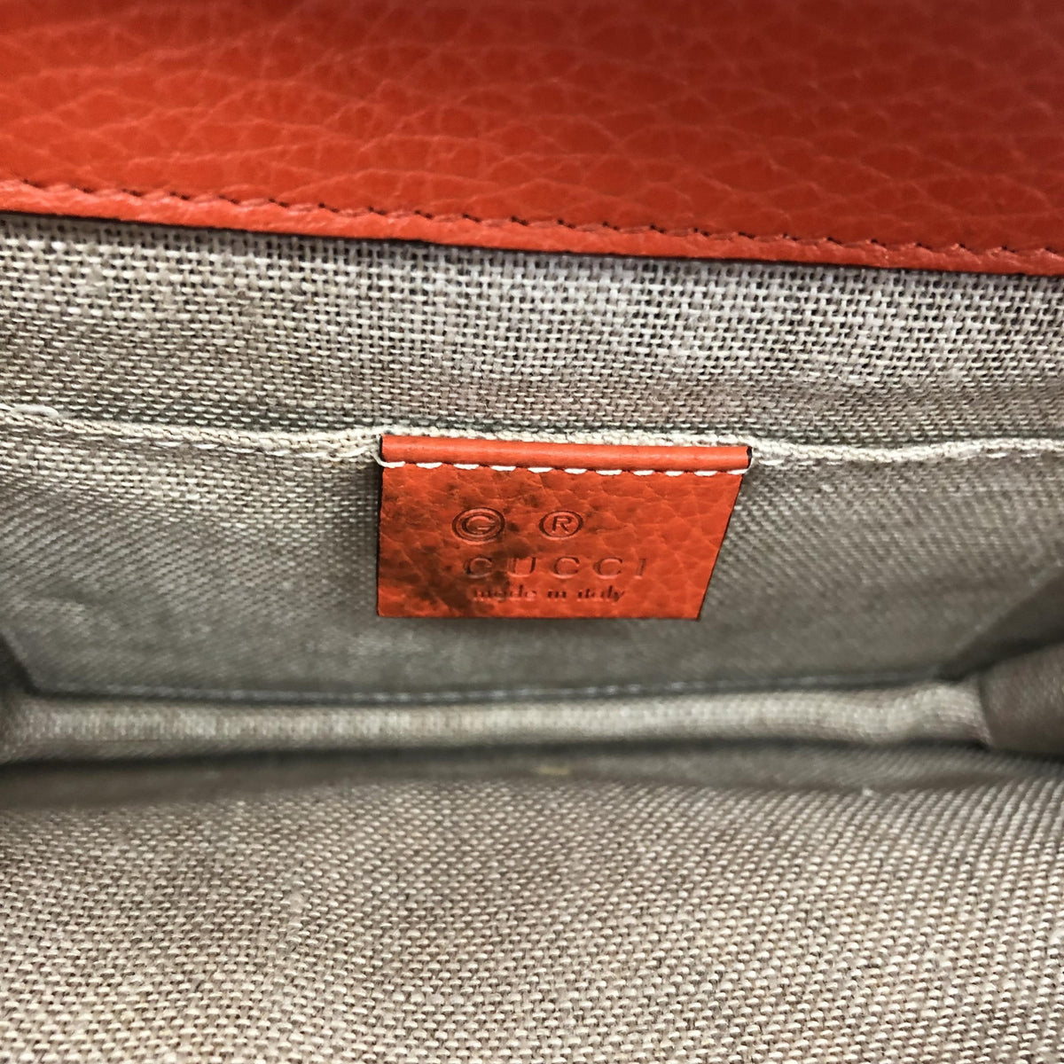 Gucci Interlocking Chain Leather, Orange, Leather, Crossbody Bag