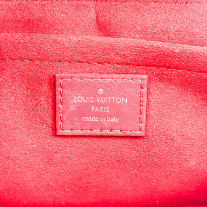 Louis Vuitton New Wave Chain Quilted Leather, Red, Leather, Handbag