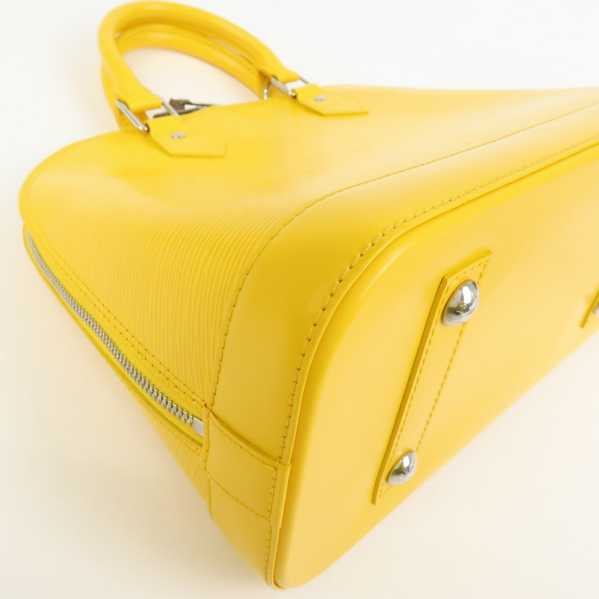 Louis Vuitton Alma Epi Leather, Yellow, Leather, Handbag