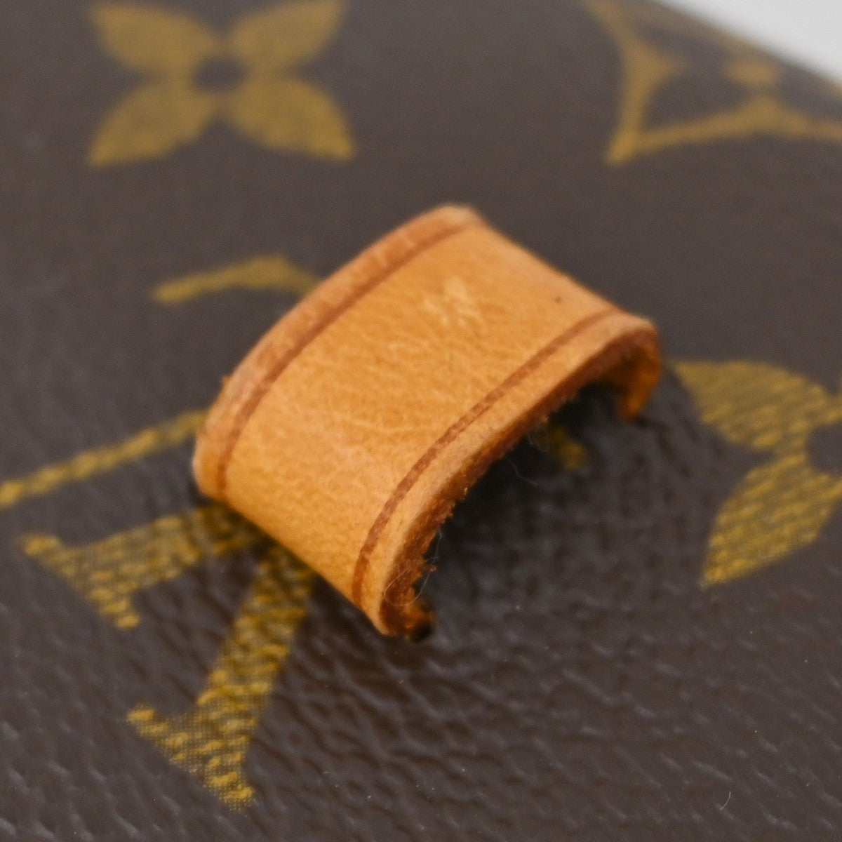 Louis Vuitton Florentine Waist Monogram Canvas, Brown, Canvas, Clutch