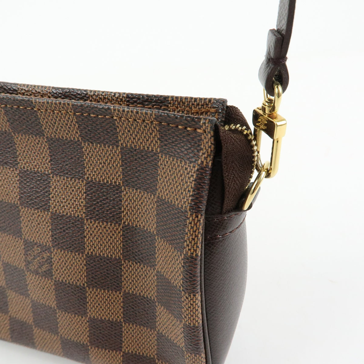 Louis Vuitton Trousse Make Up Damier, Brown, Canvas, Clutch