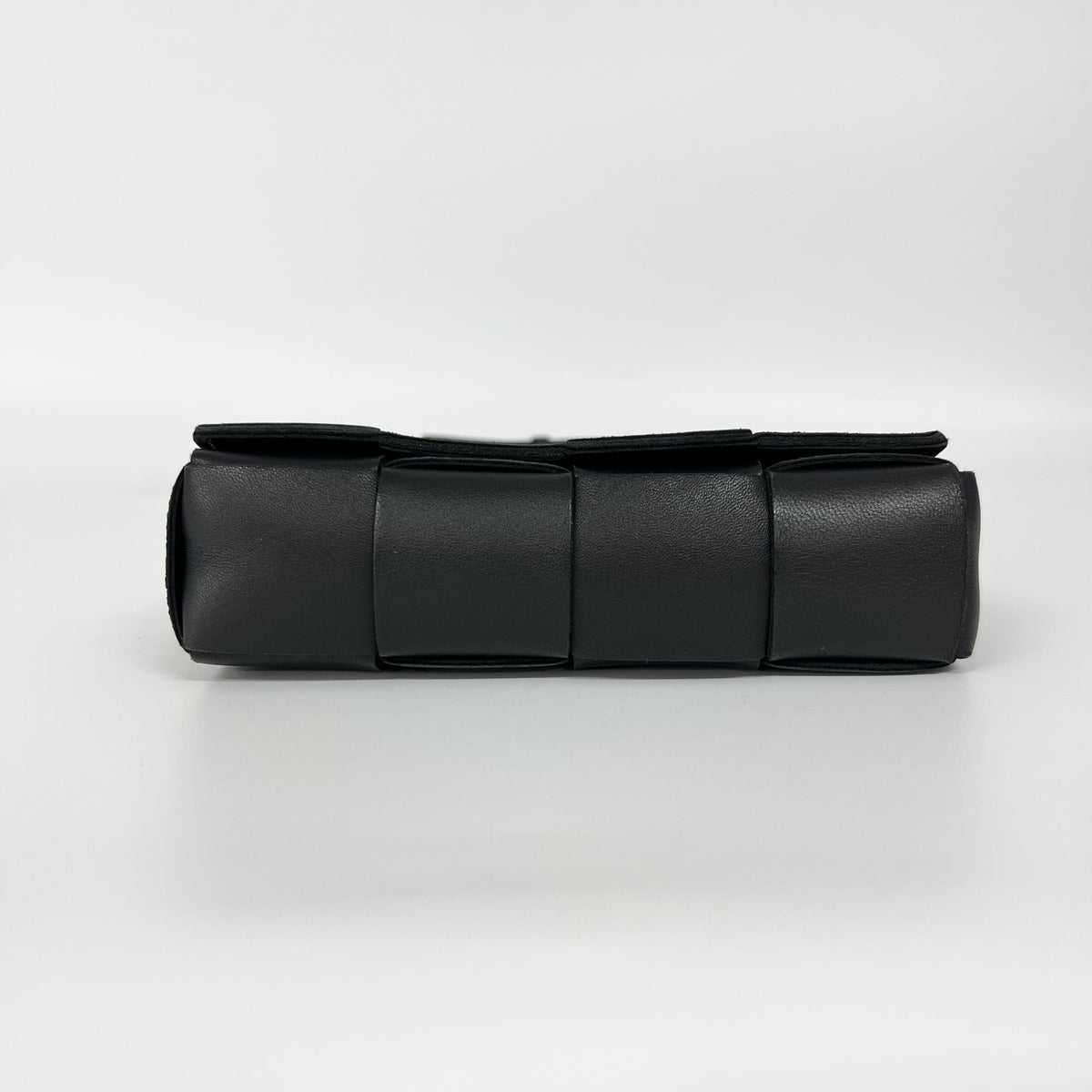 Bottega Veneta Cassette Belt Maxi Intrecciato Leather, Black, Leather, Clutch
