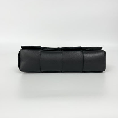 Bottega Veneta Cassette Belt Maxi Intrecciato Leather, Black, Leather, Clutch