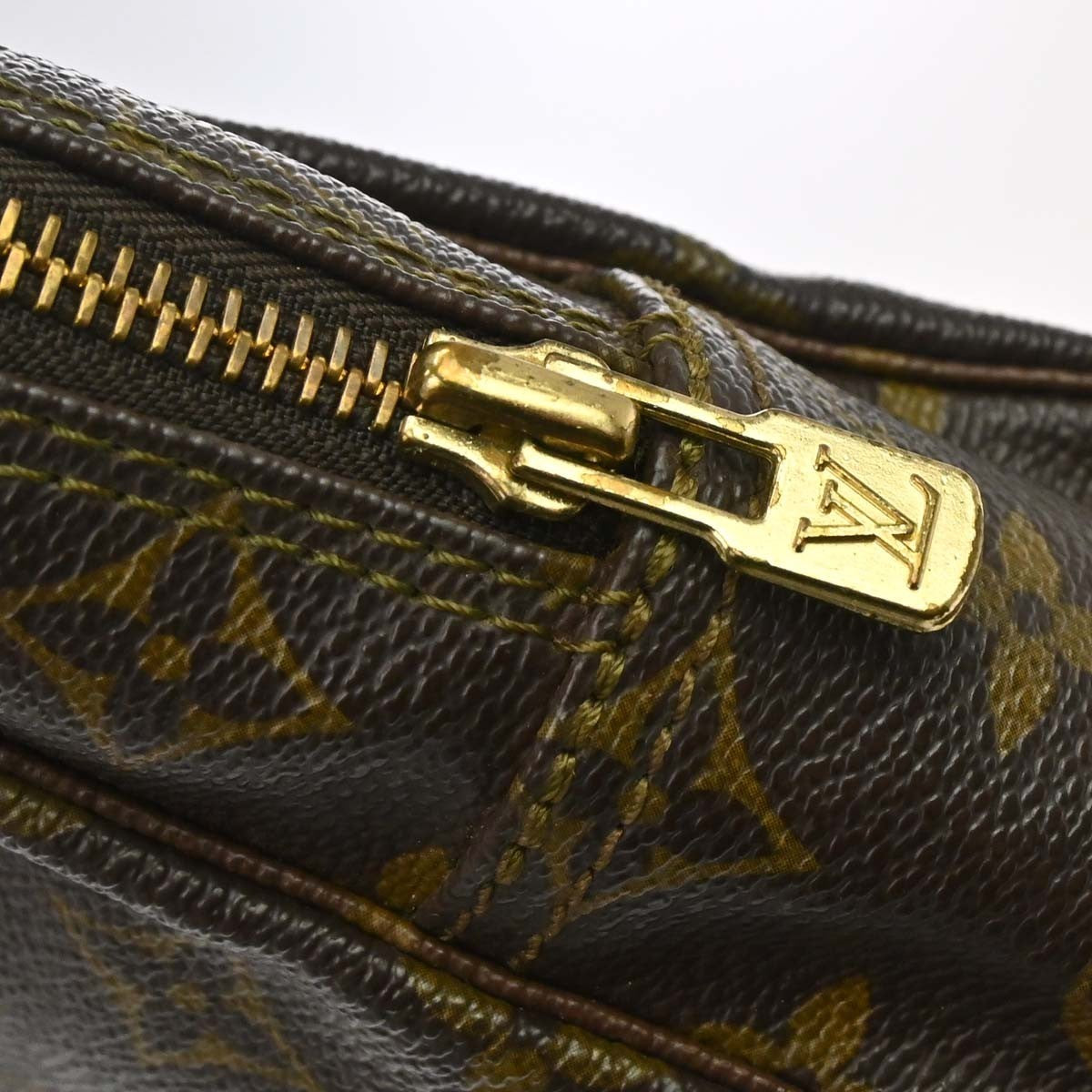 Louis Vuitton Trousse Toiletry Monogram Canvas, Brown, Canvas, Toiletry Case