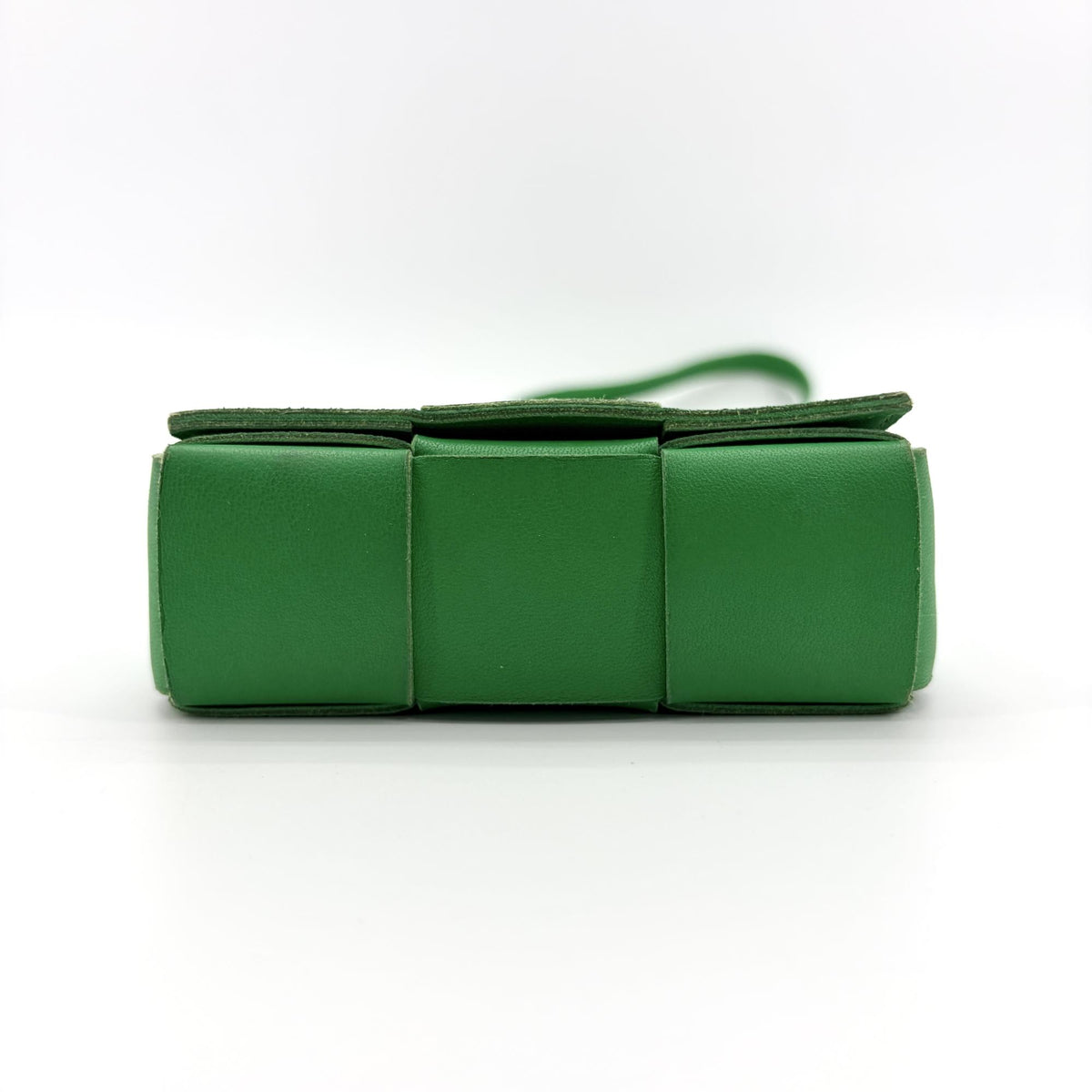 Bottega Veneta Cassette Maxi Intrecciato Leather, Green, Leather, Crossbody Bag