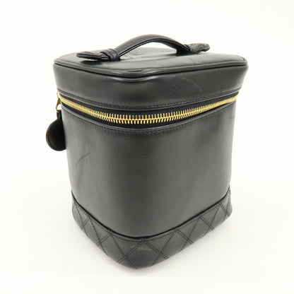 Chanel Vintage Cosmetic Case Lambskin, Black, Leather, Clutch