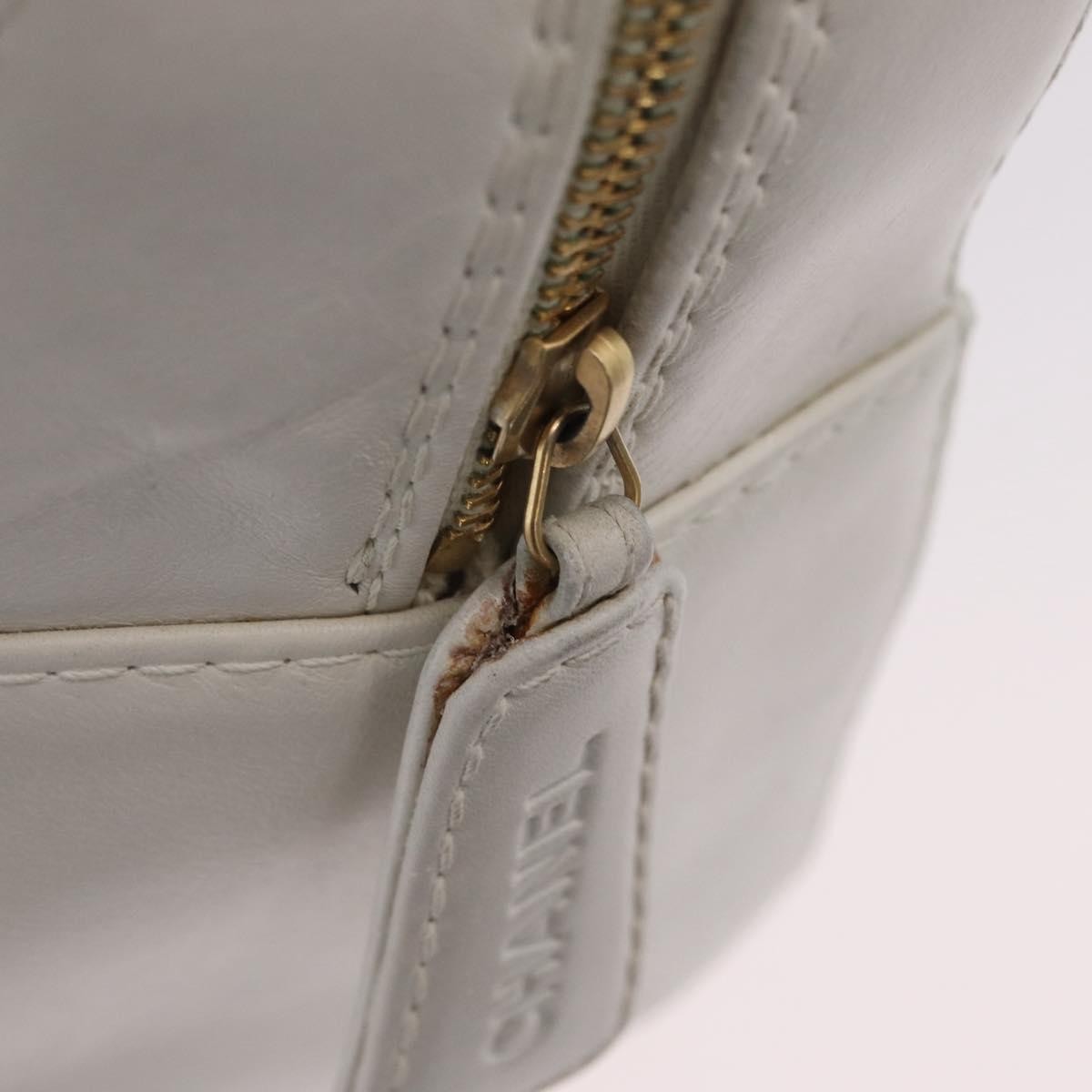 Chanel Vintage CC Zip Around Bowler Quilted Caviar, White, Leather, Handbag