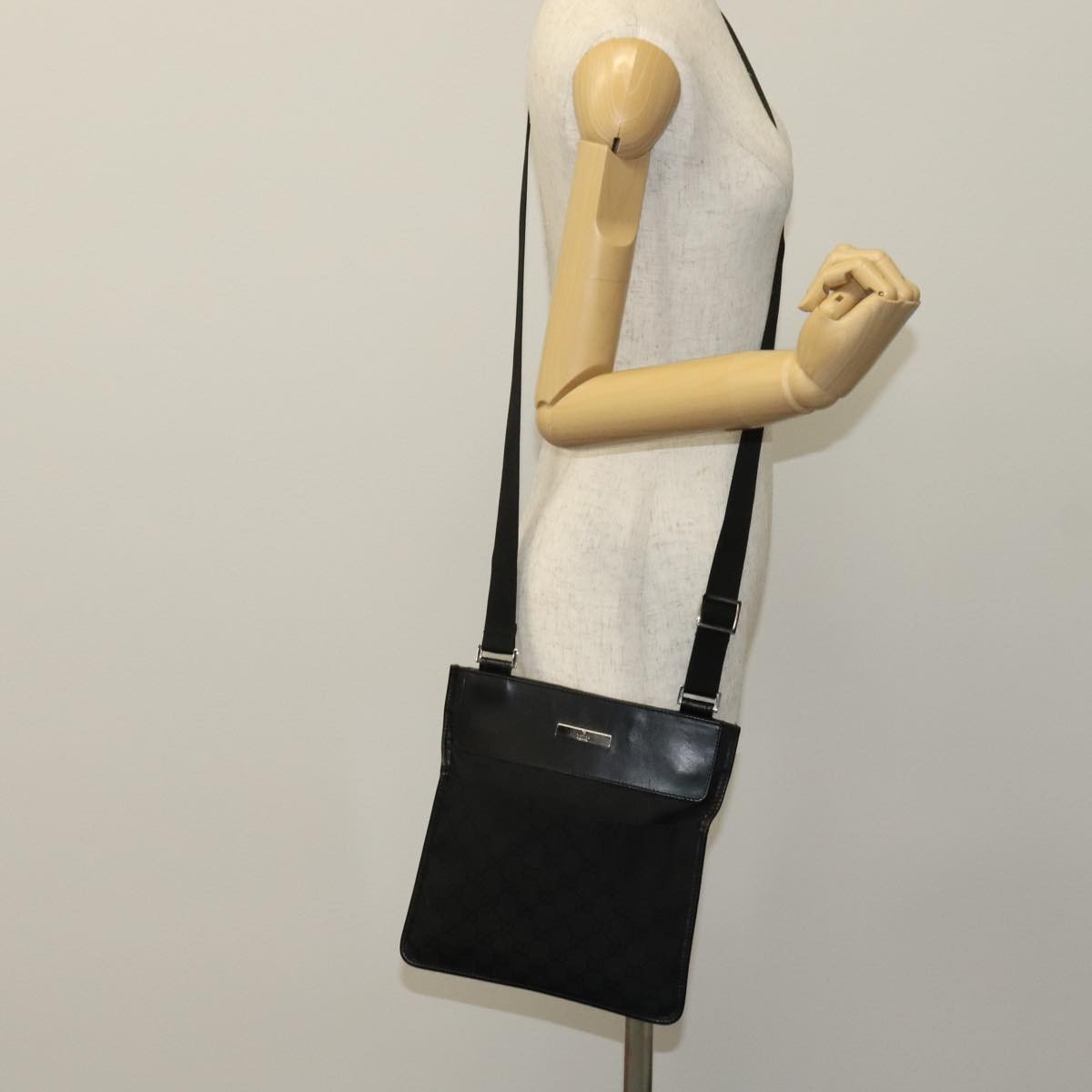 Gucci Shoulder Canvas, Black, Canvas, Shoulder Bag
