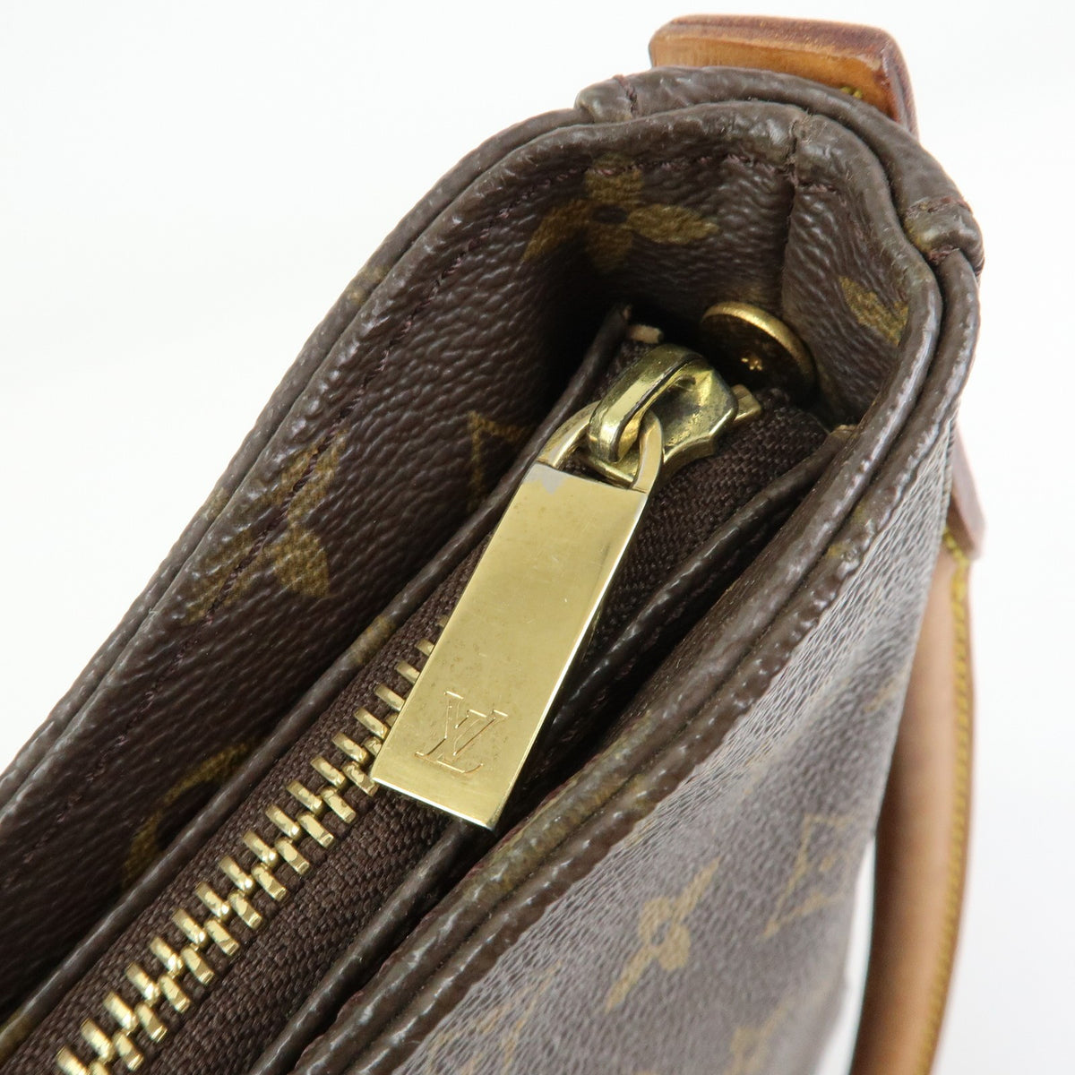 Louis Vuitton Looping Monogram Canvas, Brown, Canvas, Handbag