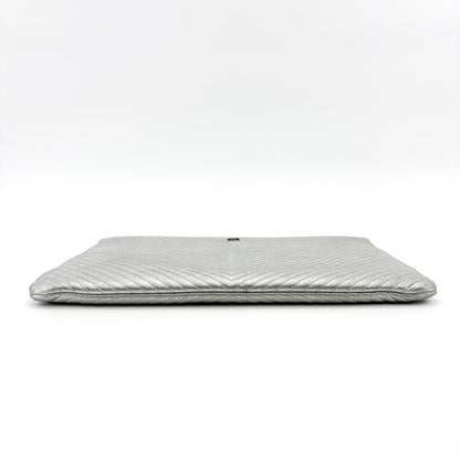 Chanel Cosmetic Case Camellia Caviar, Silver, Leather, Toiletry Case