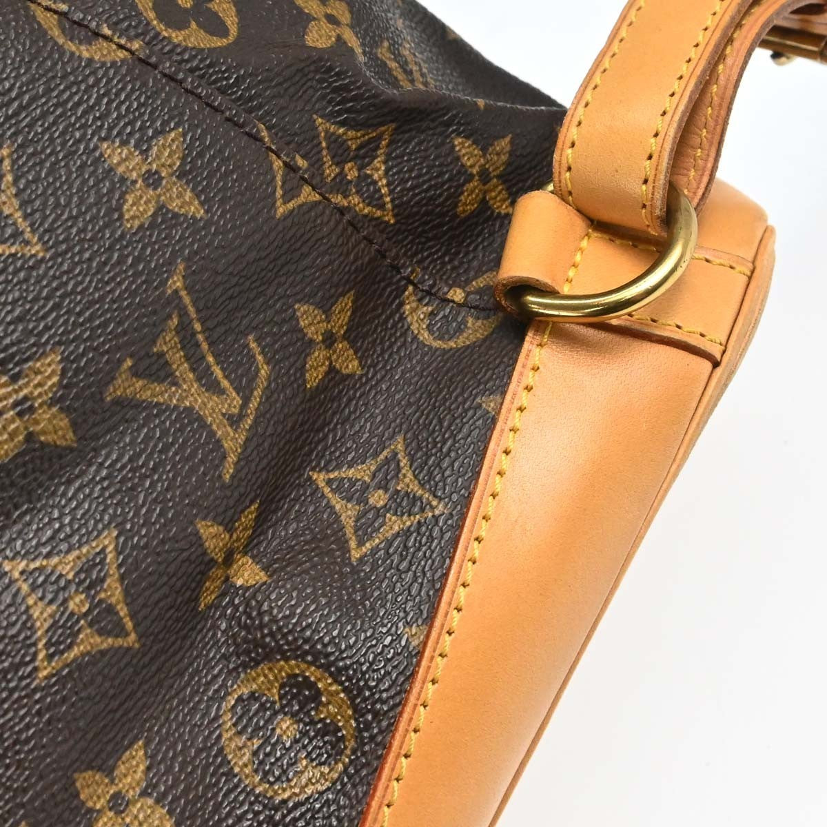 Louis Vuitton Vintage Montsouris Monogram Canvas, Brown, Canvas, Backpack
