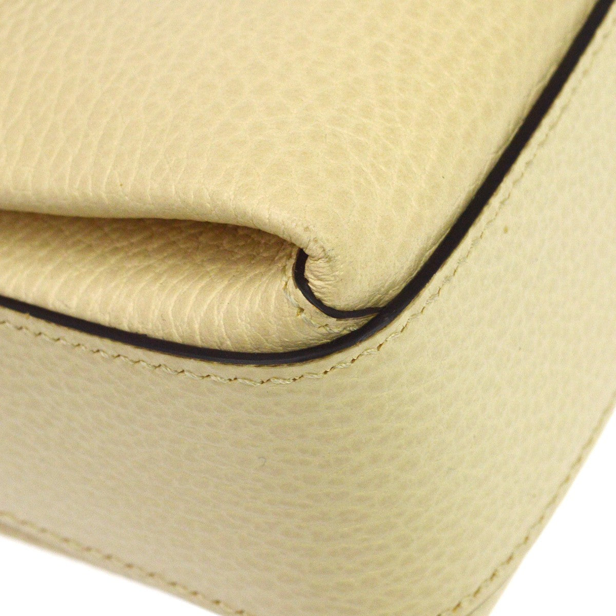Gucci Interlocking Chain Leather, Neutral, Leather, Shoulder Bag