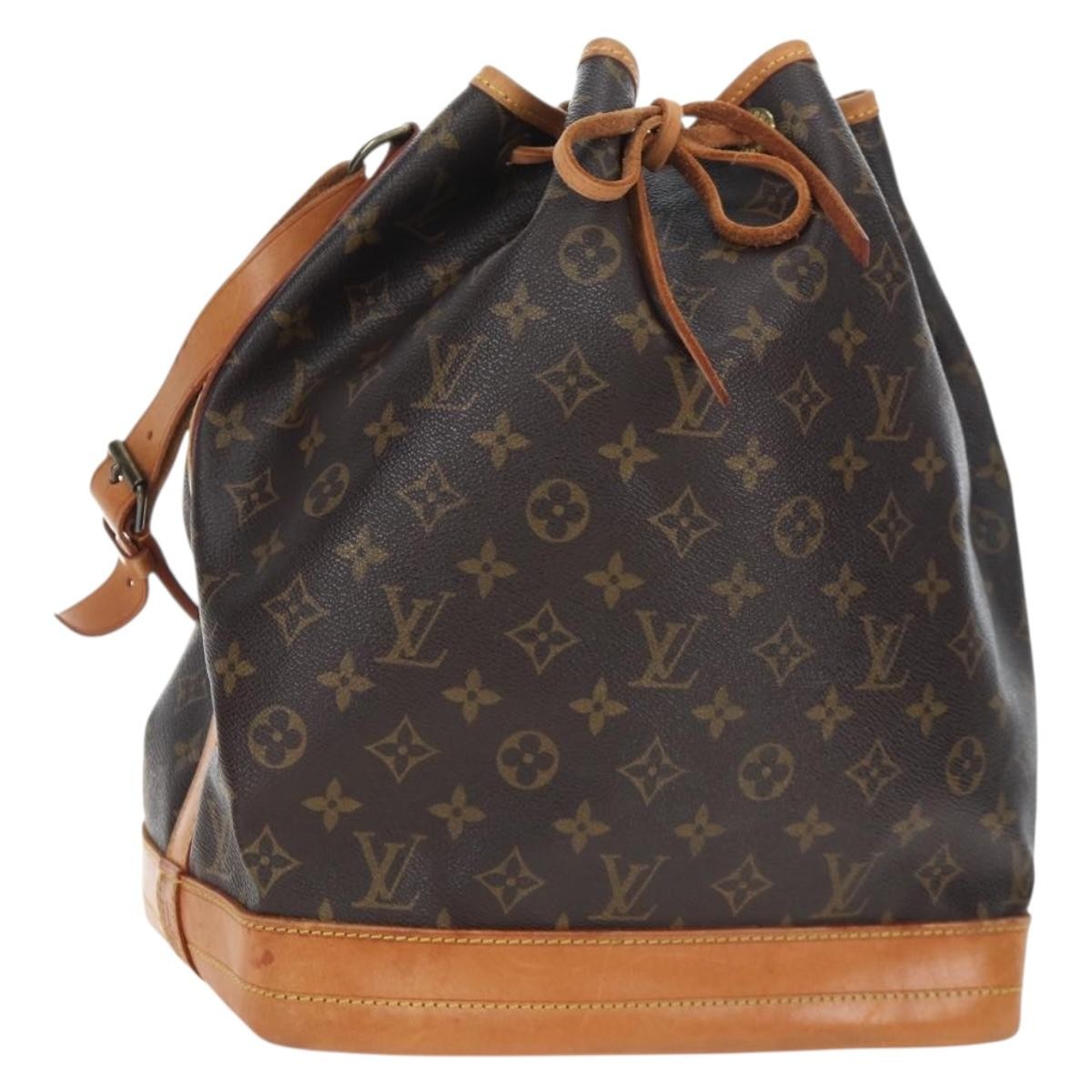 Louis Vuitton Noé Canvas, Brown, Canvas, Shoulder Bag