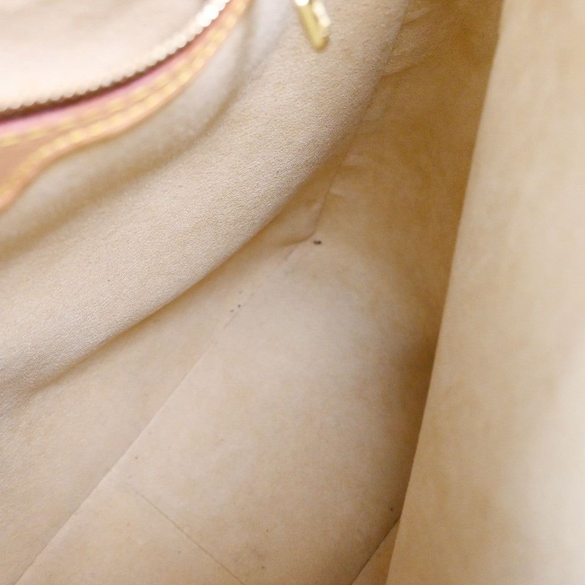 Louis Vuitton Monogram Looping Monogram Canvas, Brown, Canvas, Shoulder Bag