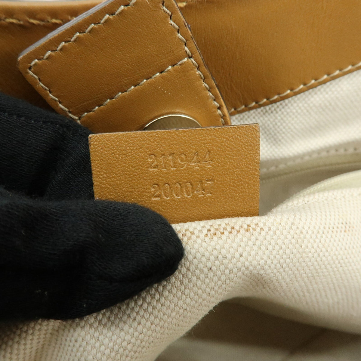 Gucci Sukey Microguccissima Leather, Beige, Canvas, Tote Bag