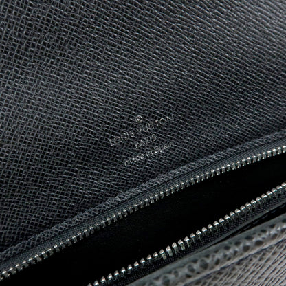 Louis Vuitton Selenga Pochette Taiga Leather, Black, Leather, Clutch