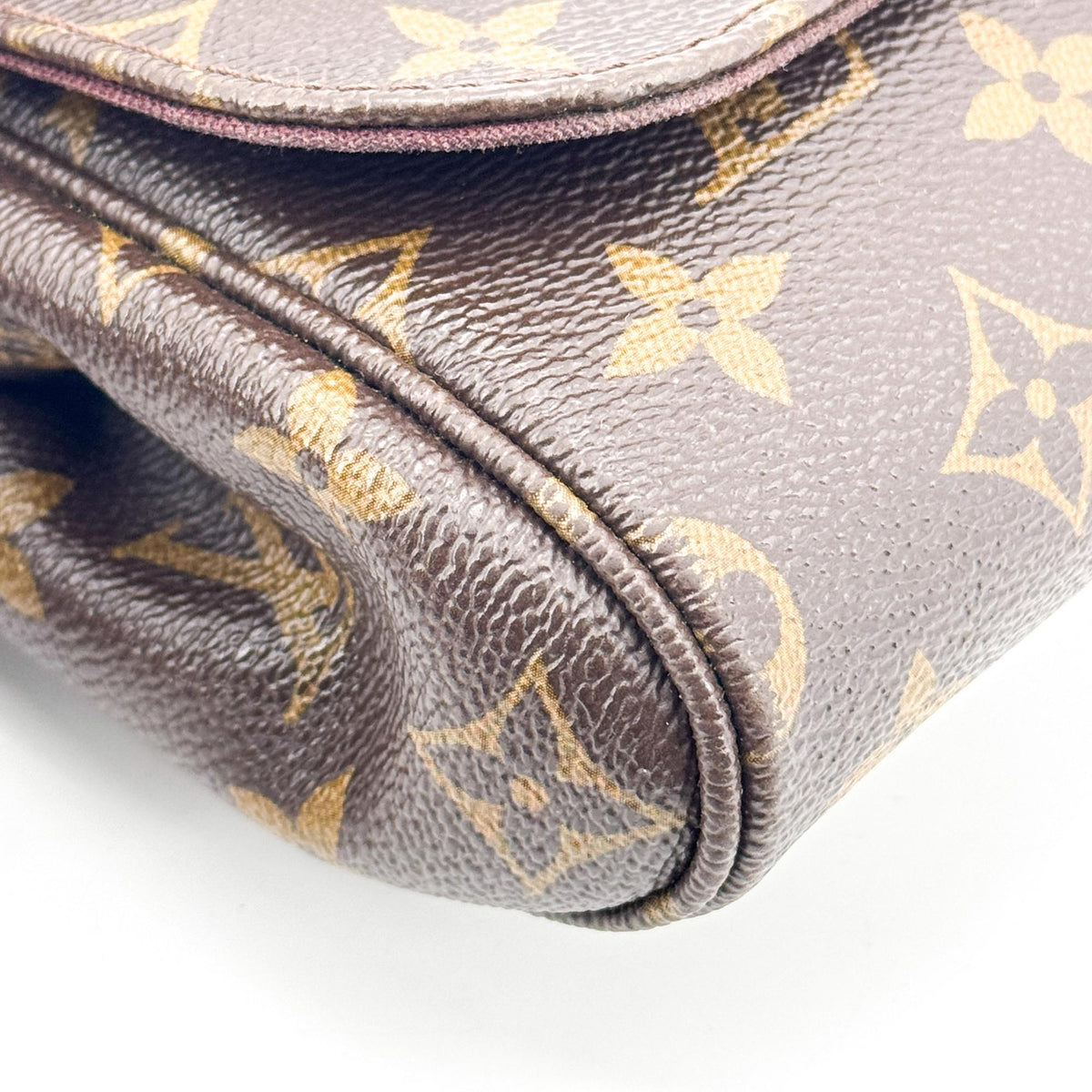 Louis Vuitton Favorite Monogram Canvas, Brown, Canvas, Handbag