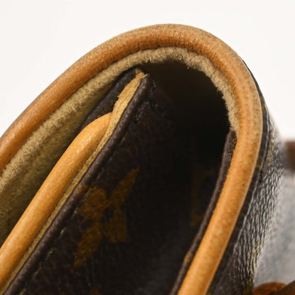 Louis Vuitton Florentine Waist Monogram Canvas, Brown, Canvas, Clutch