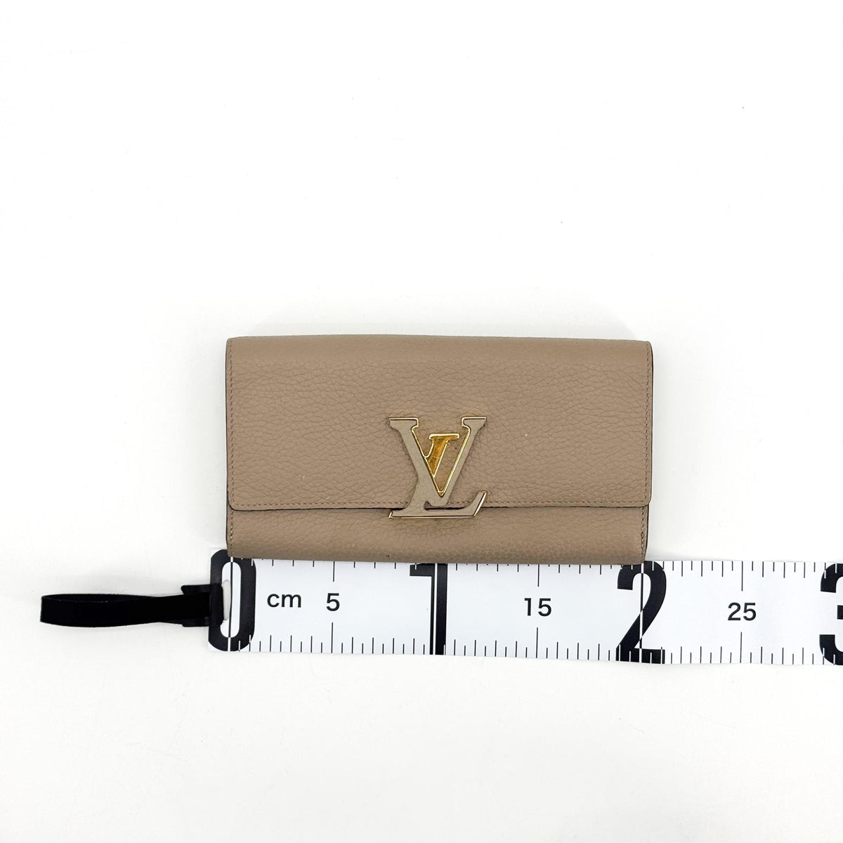 Louis Vuitton Louise Clutch Leather, Beige, Leather, Clutch