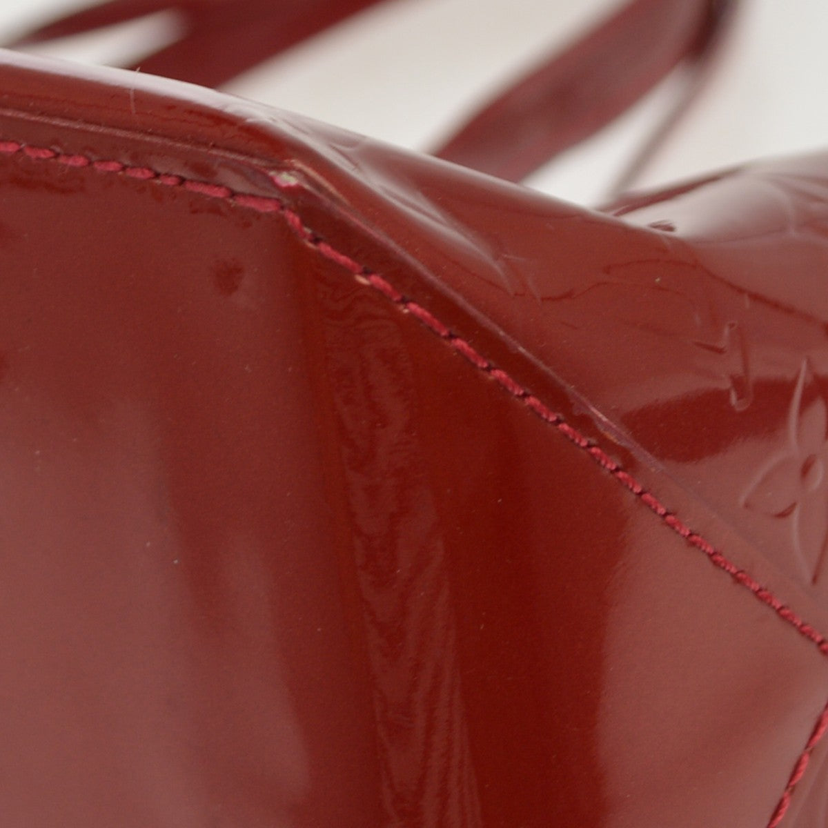Louis Vuitton Wilshire Monogram Vernis, Red, Patent Leather, Handbag