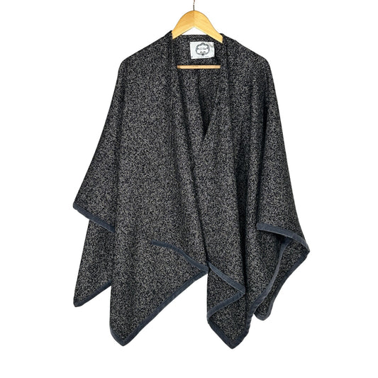 EVI GRINTELA Herringbone Cape