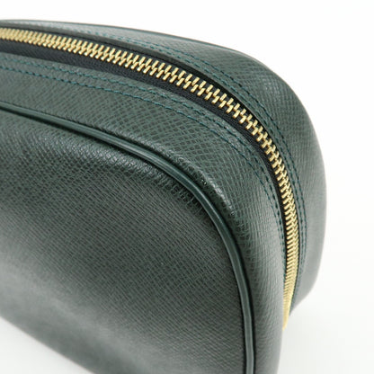 Louis Vuitton Toiletry Pouch Taiga Leather, Green, Leather, Clutch