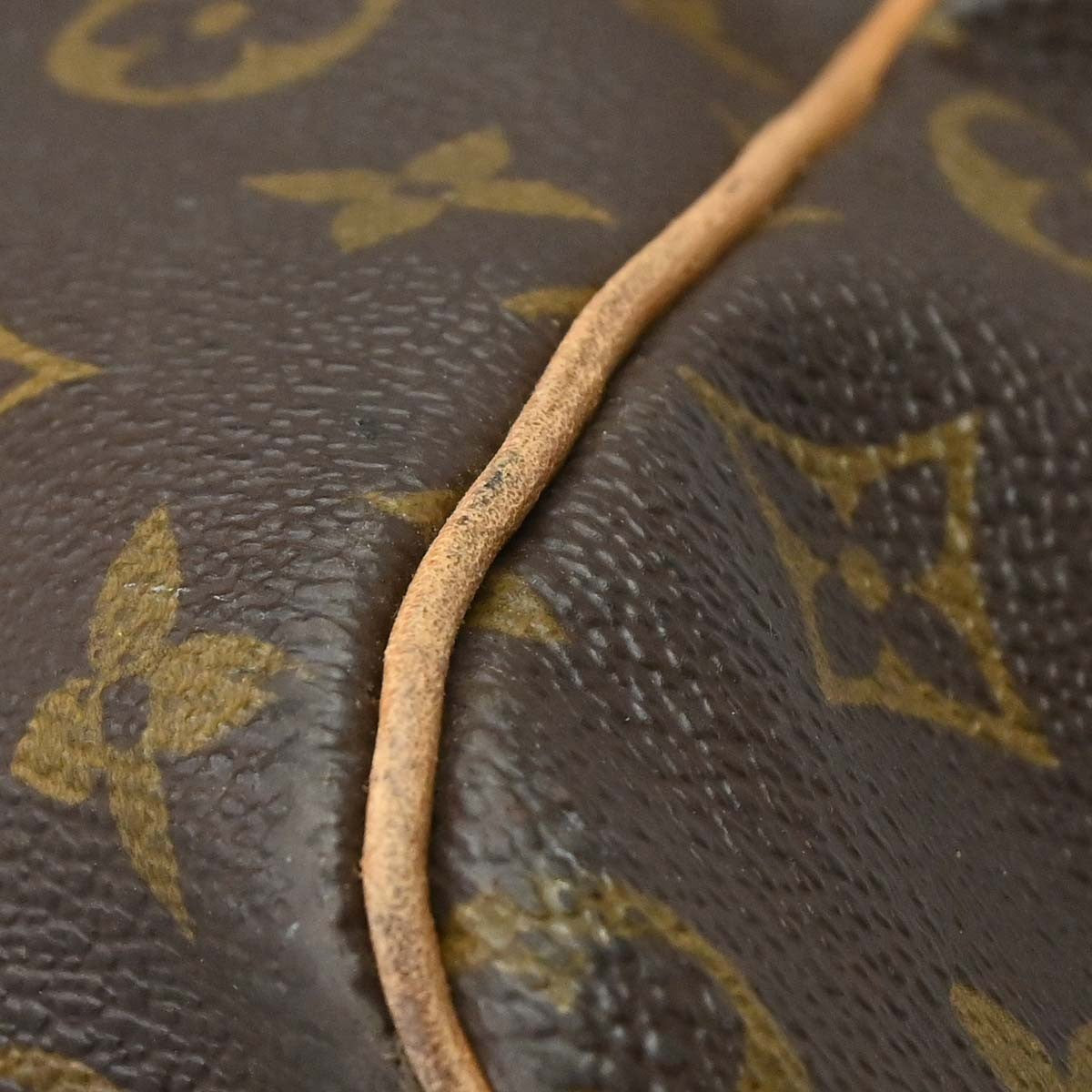 Louis Vuitton Keepall Bandouliere Monogram Canvas, Brown, Canvas, Travel Bag
