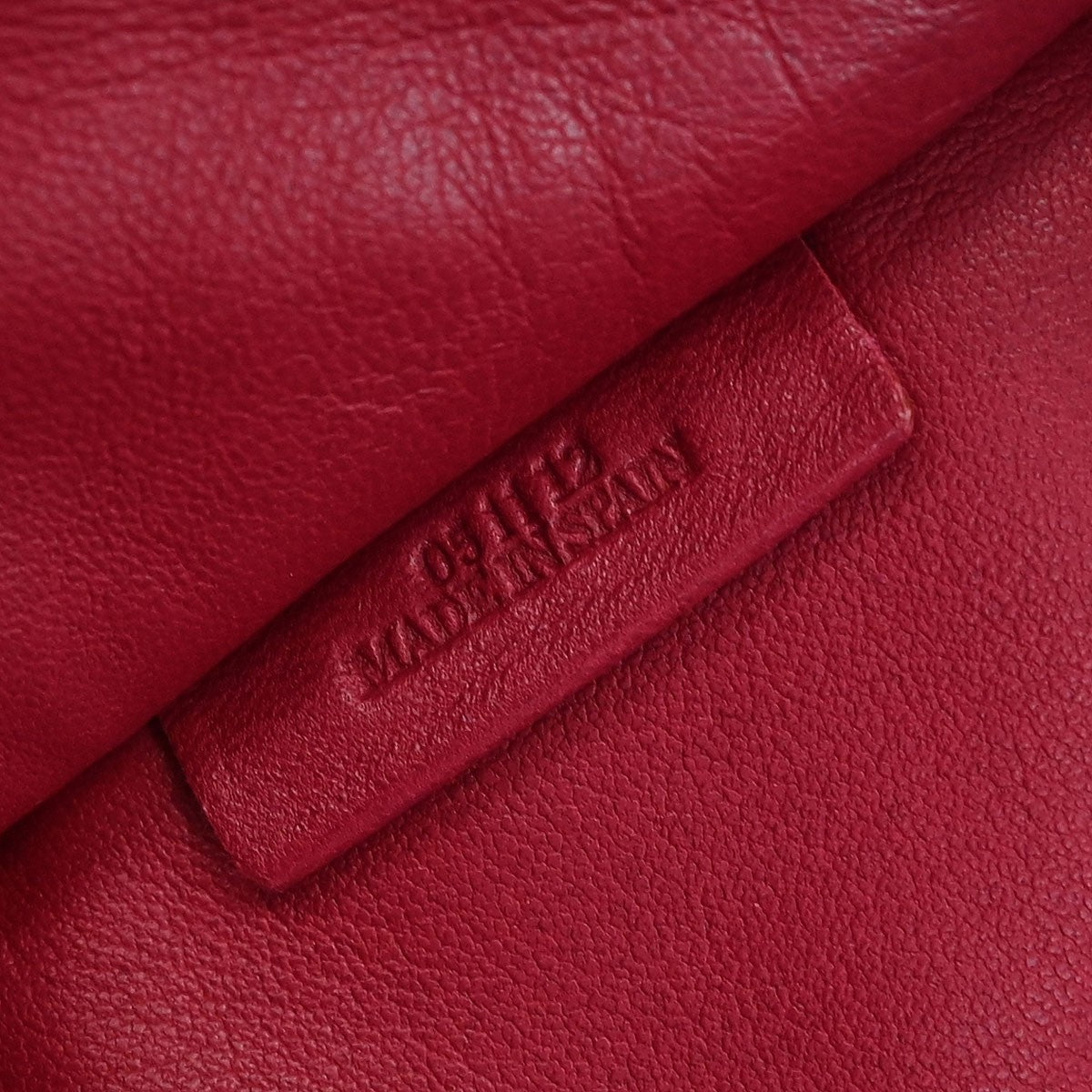 Loewe Amazona Leather, Red, Leather, Handbag