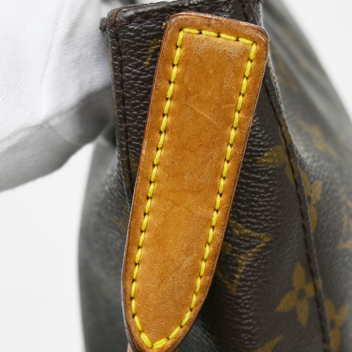 Louis Vuitton Monogram Looping Monogram Canvas, Brown, Canvas, Shoulder Bag