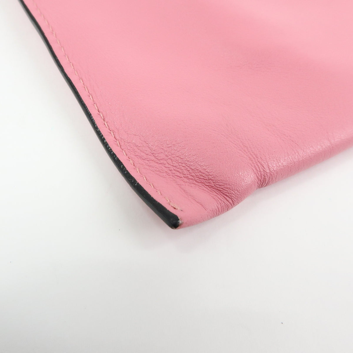 Miu Miu Logo Chain Clutch Shearling, Pink, Leather, Clutch