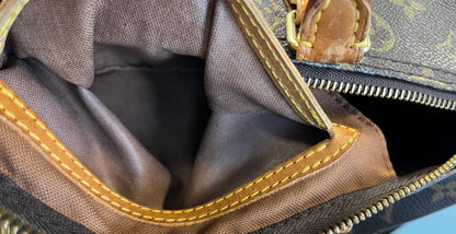 Louis Vuitton Speedy Monogram Canvas, Brown, Canvas, Handbag