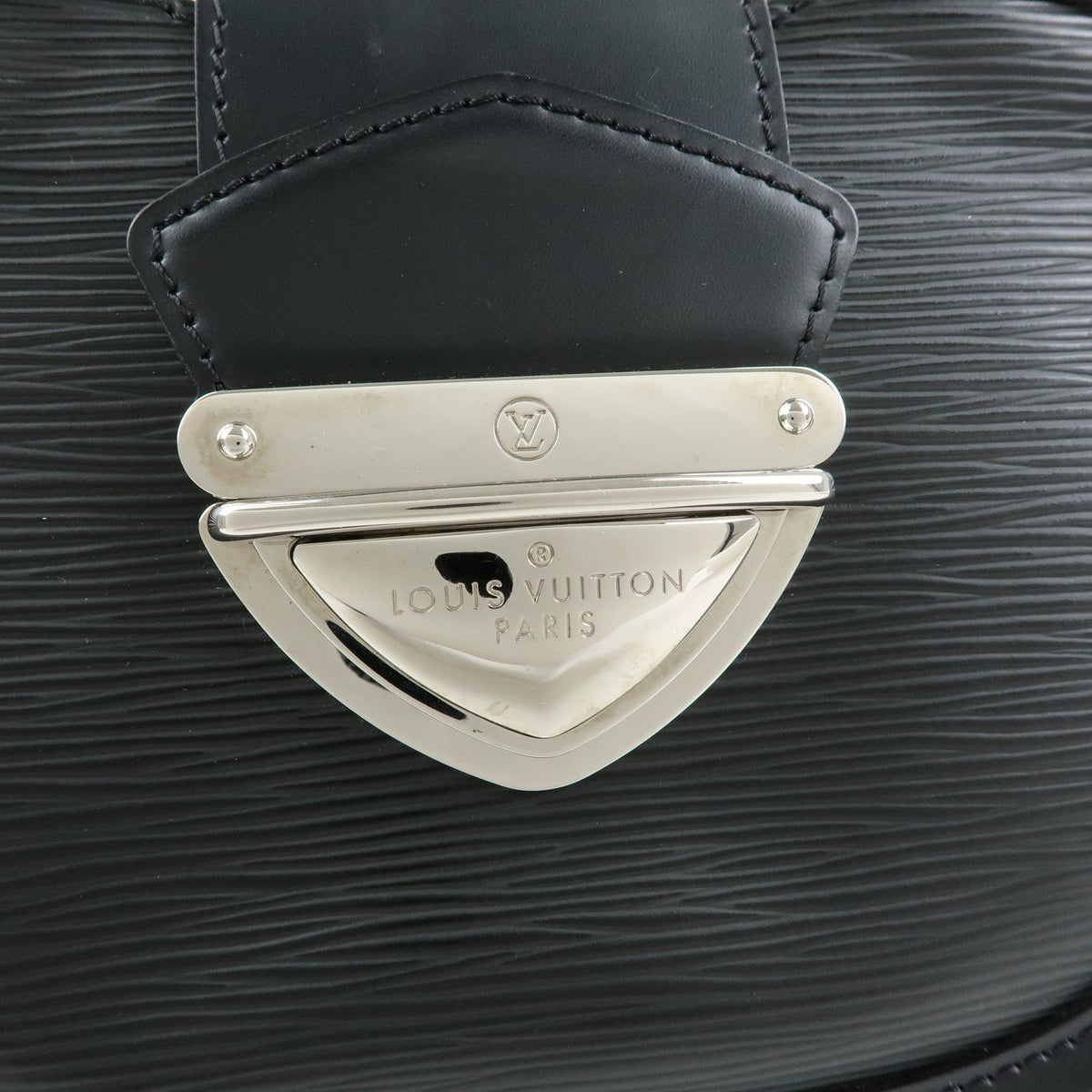 Louis Vuitton Montaigne Sac Epi Leather, Black, Leather, Handbag