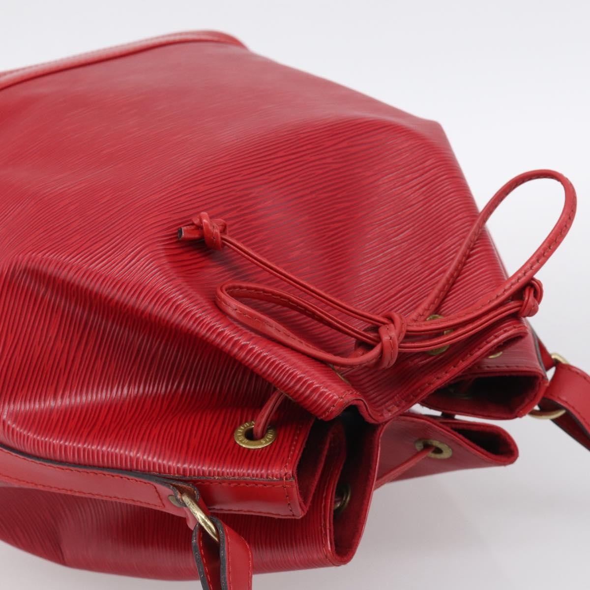 Louis Vuitton Petit Noe Epi Leather, Red, Leather, Handbag
