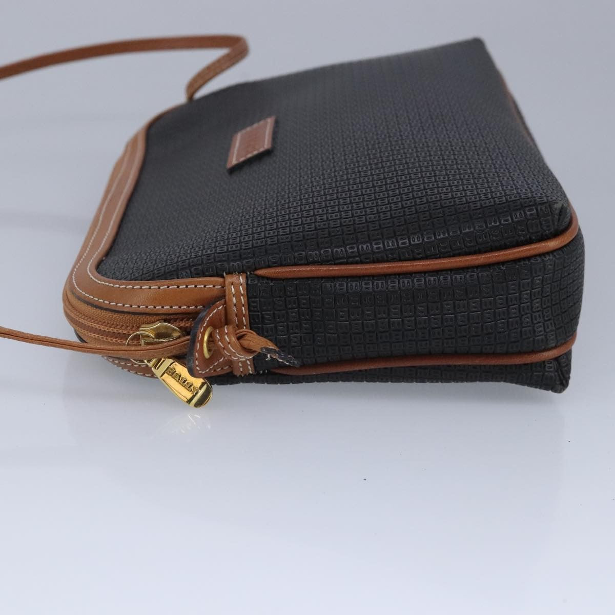 Bally Vintage Leather, Black, Leather, Shoulder Bag