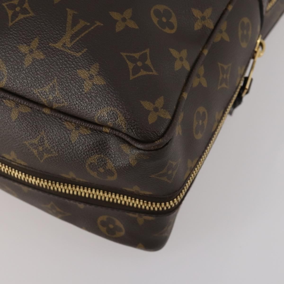Louis Vuitton Bequia Porte Document Geant Monogram Canvas with Leather, Brown, Canvas, Briefcase