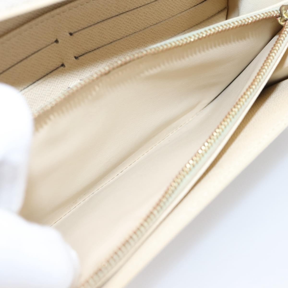 Louis Vuitton Sarah Damier, White, Canvas, Wallet