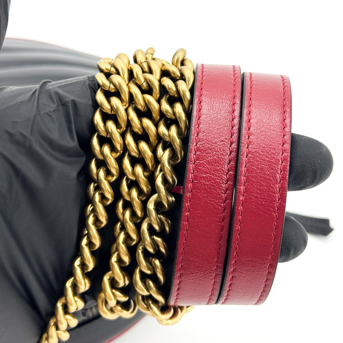 Gucci GG Marmont Round Matelasse Leather, Black, Leather, Shoulder Bag