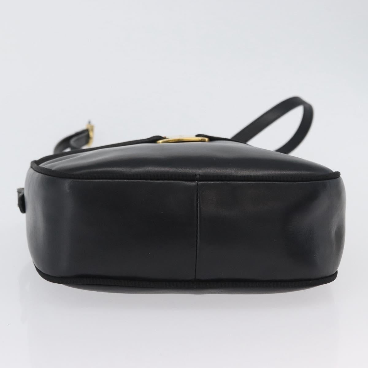 Salvatore Ferragamo Vara Bow camera Leather, Black, Leather, Shoulder Bag