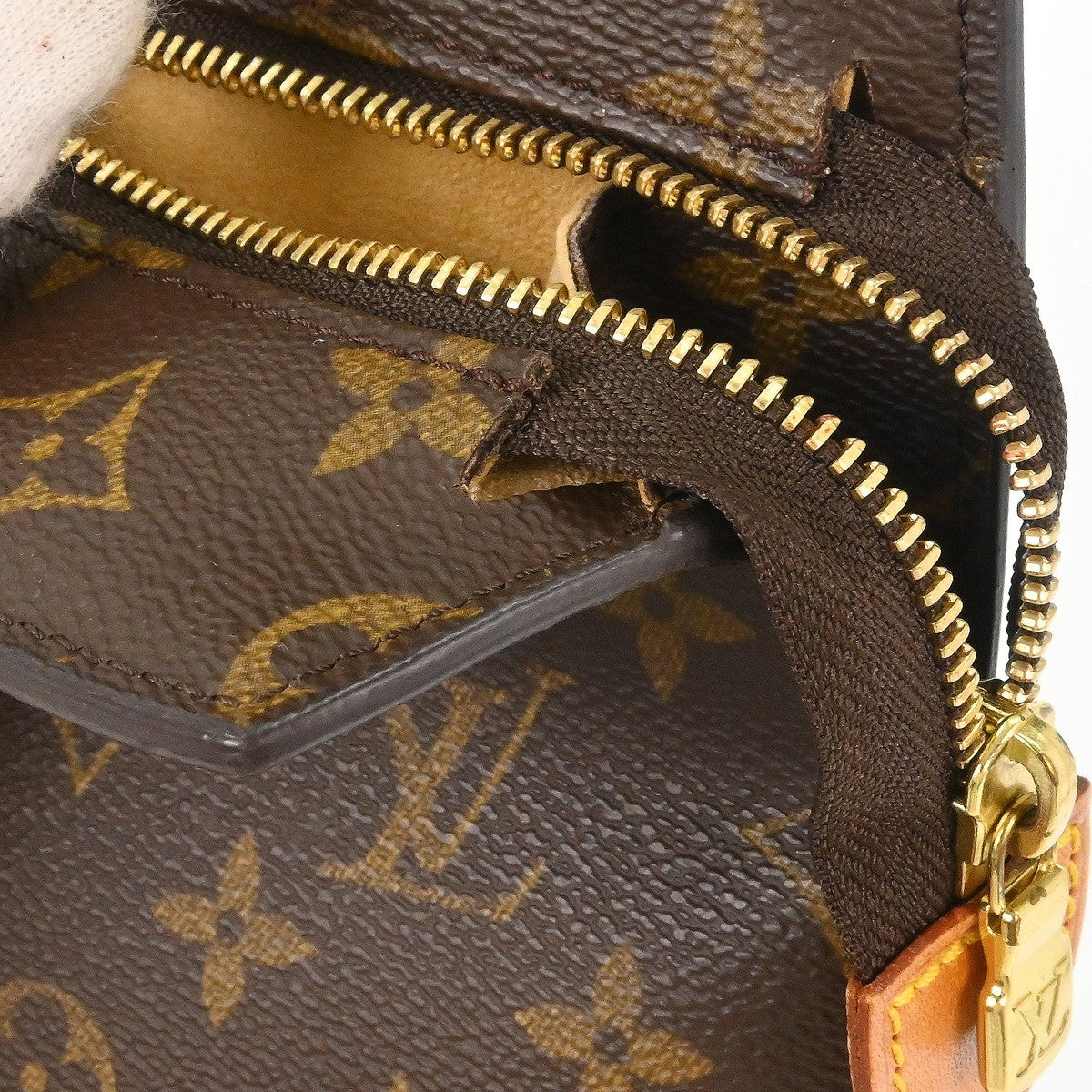 Louis Vuitton Babylone Monogram Canvas, Brown, Canvas, Handbag