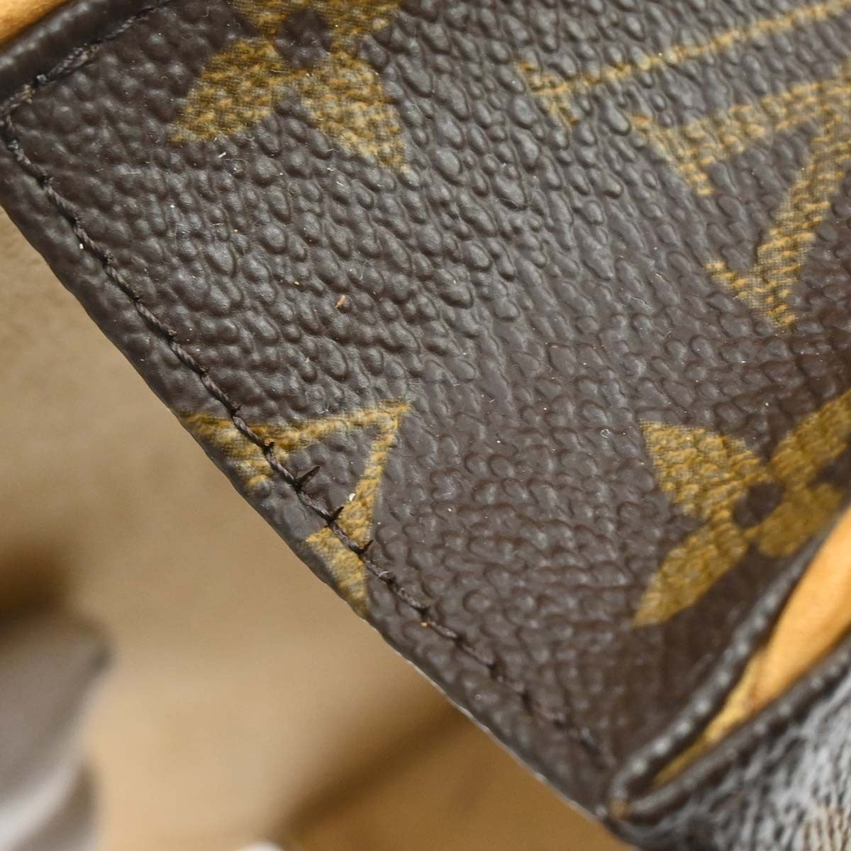 Louis Vuitton Florentine Waist Monogram Canvas, Brown, Canvas, Clutch