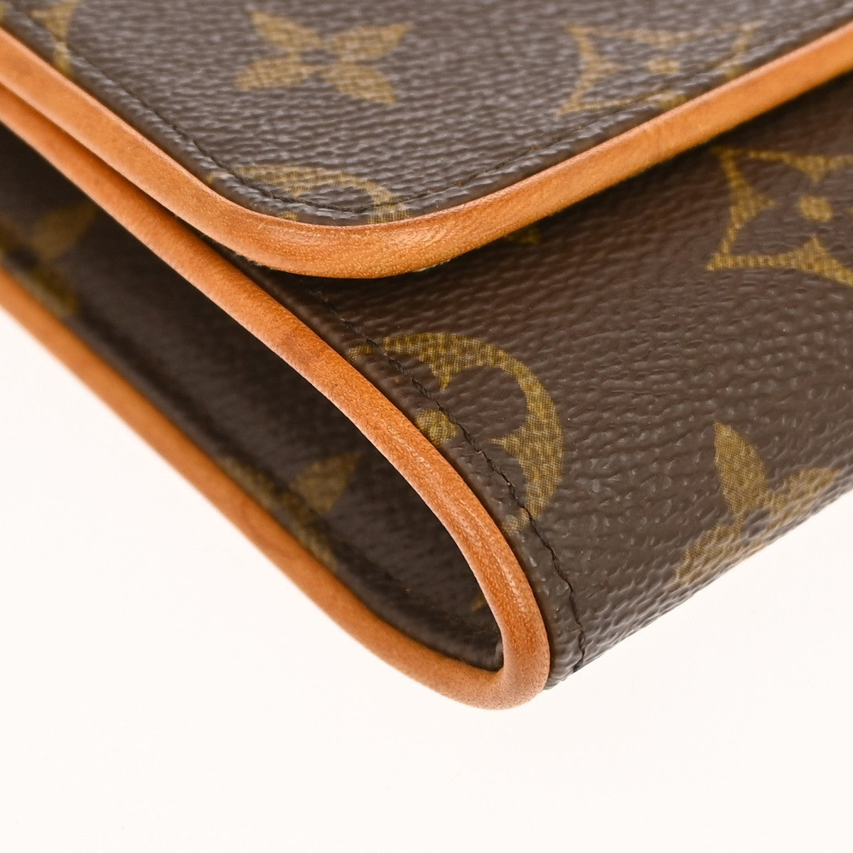 Louis Vuitton Twin Monogram Canvas, Brown, Canvas, Clutch