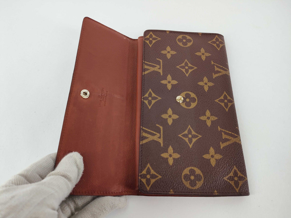 Louis Vuitton Sarah Monogram Canvas, Brown, Canvas, Clutch