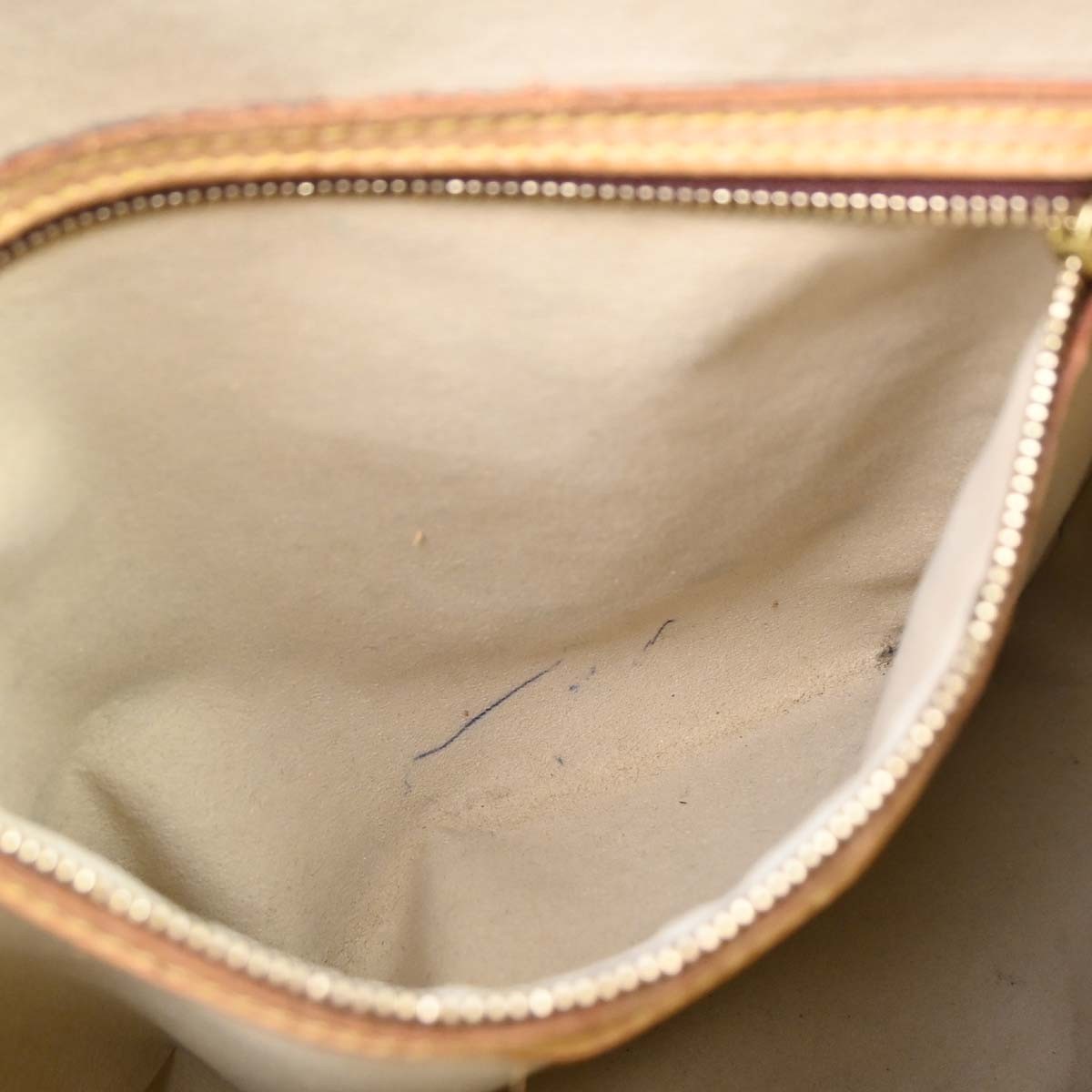 Louis Vuitton Looping Monogram Canvas, Brown, Canvas, Handbag