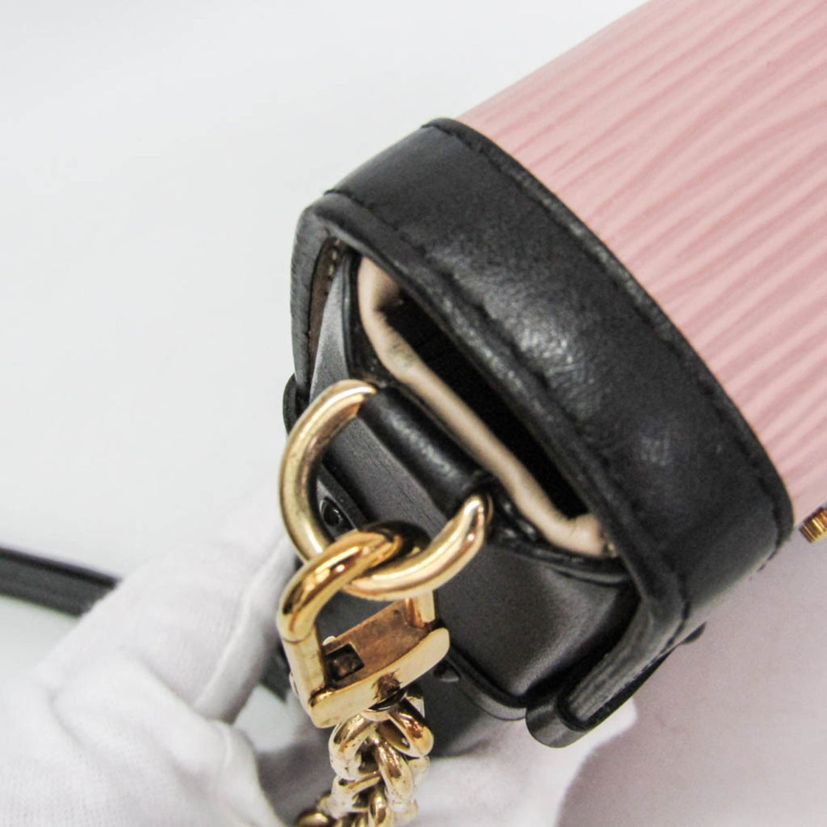 Louis Vuitton Vertical Trunk Pochette Epi Leather, Pink, Leather, Clutch